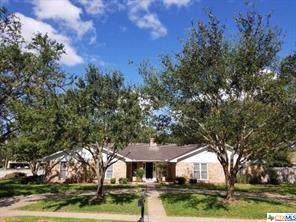 308 Woodway Drive - Photo 1