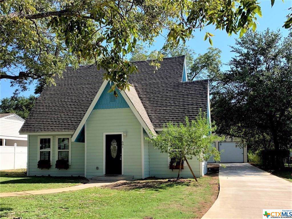 601 Heideke Street - Photo 1