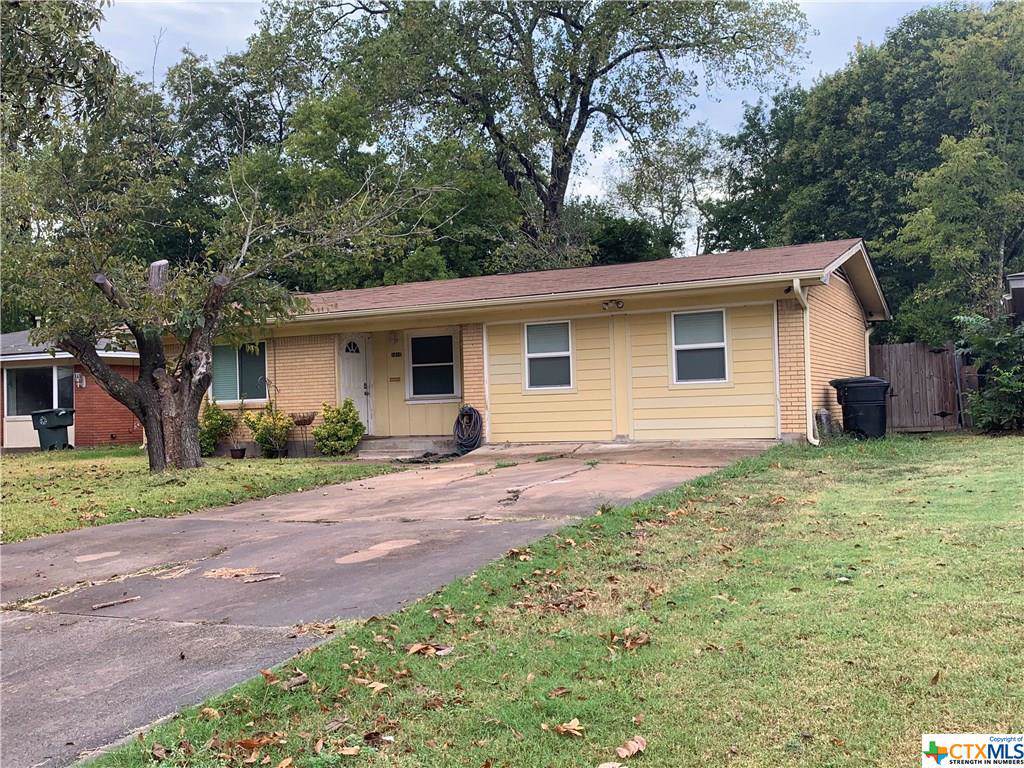 1810 19th Street - Photo 1