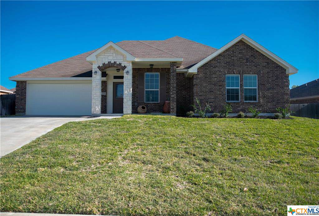 209 Sugar Maple Court - Photo 1