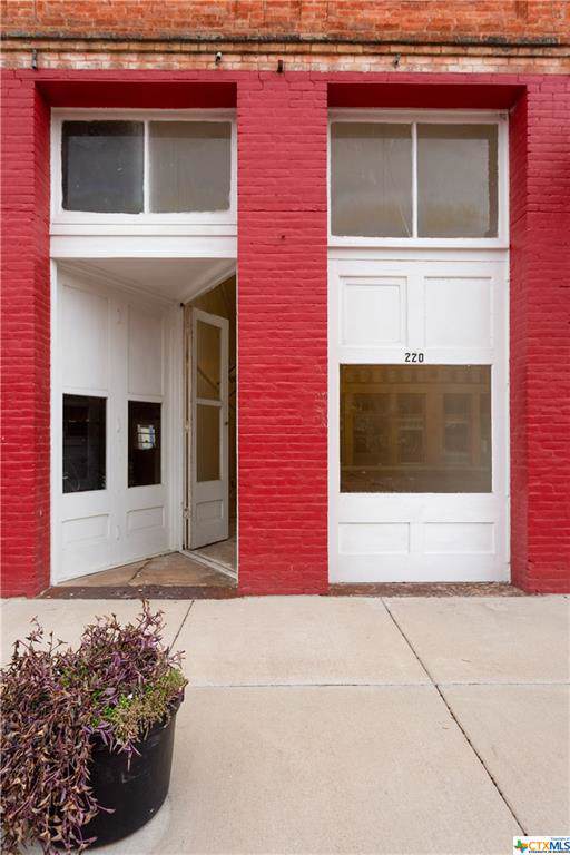 220 Clark Street - Photo 1
