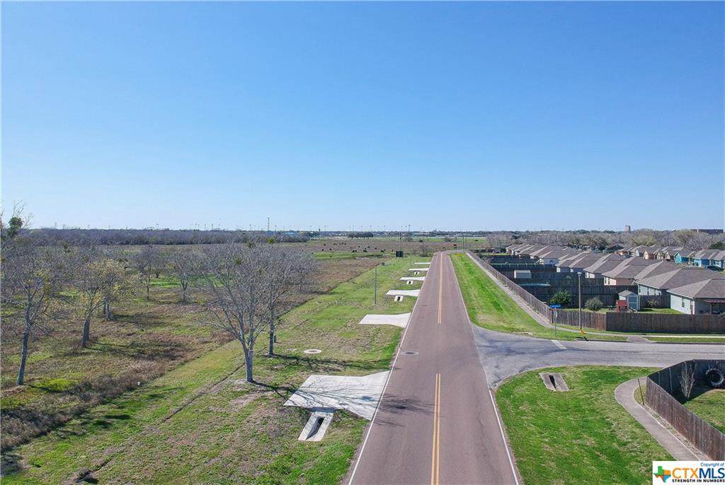 3507 Hanselman Road - Photo 1
