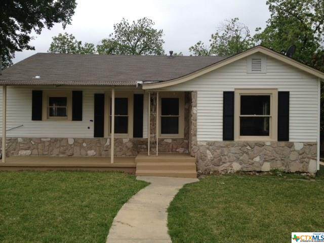 222 Hickory Avenue - Photo 1