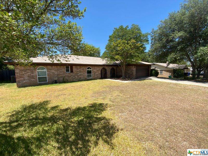 704 Houston Street - Photo 1
