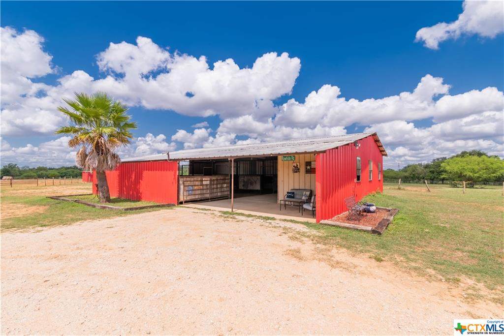 1610 County Road 223 - Photo 1