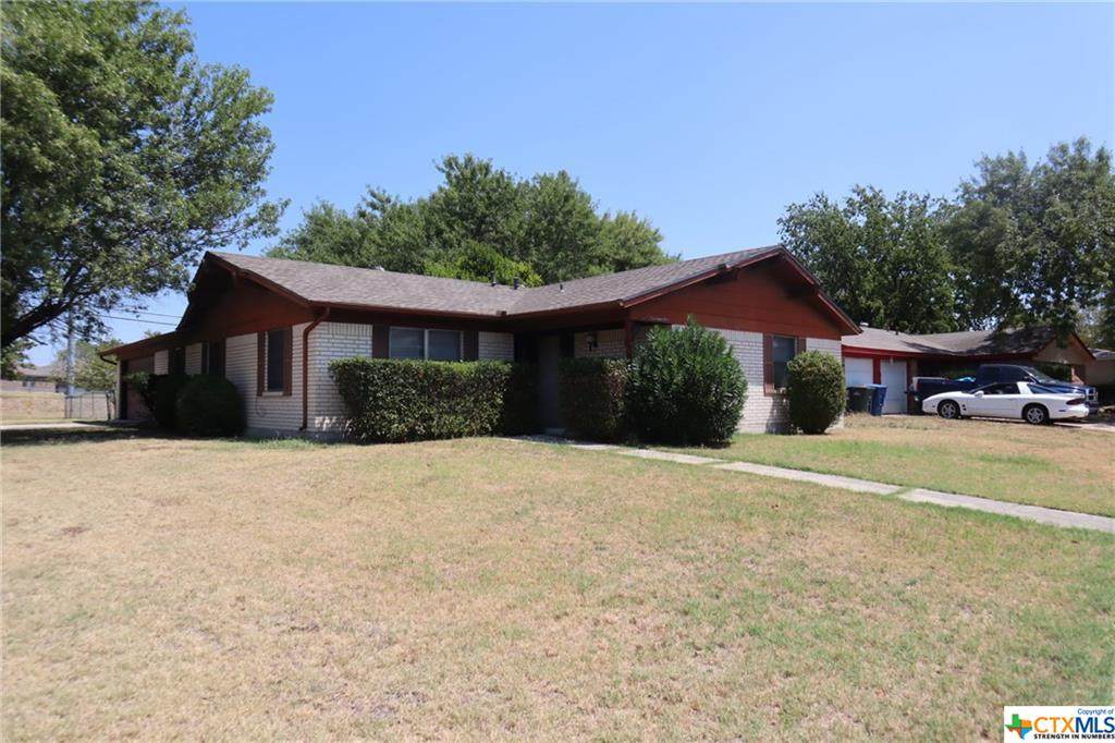901 Willowbrook Street - Photo 1