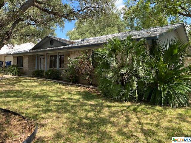 102 Brentwood Drive - Photo 1