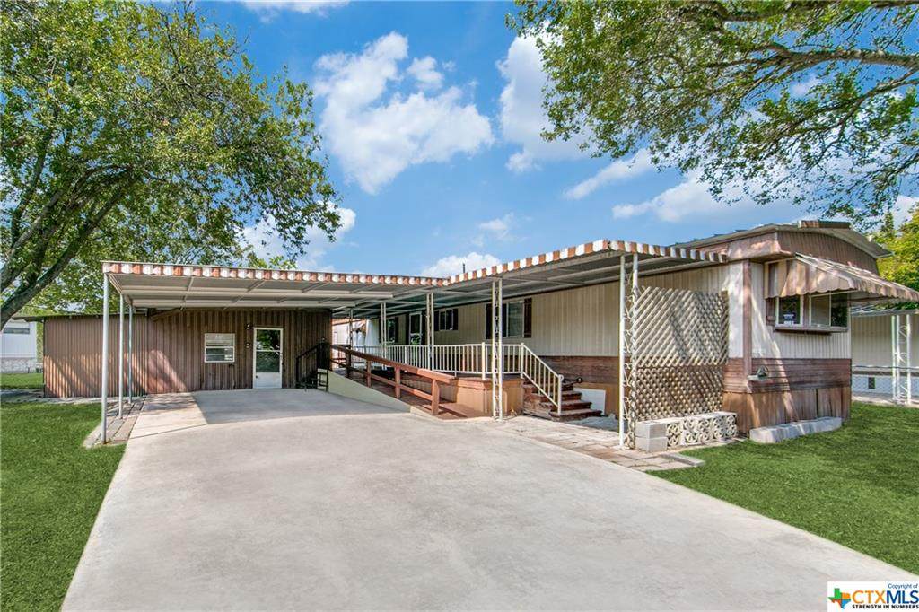 1502 Honeysuckle Lane - Photo 1