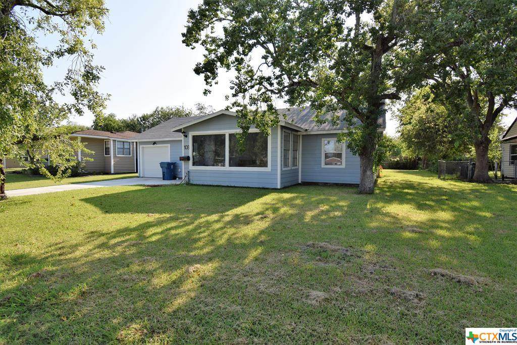 108 Bonham Street - Photo 1