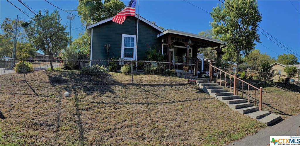 990 Mcqueeney Road - Photo 1