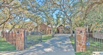 402 Sunset Drive - Photo 1