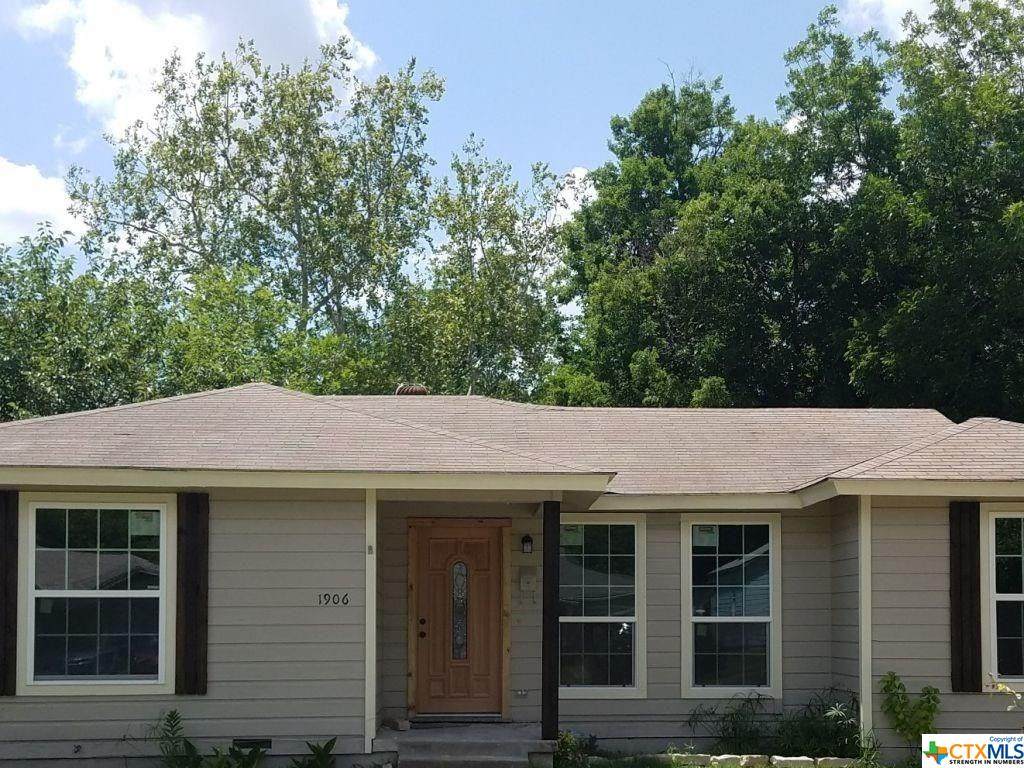 1906 11th Street - Photo 1