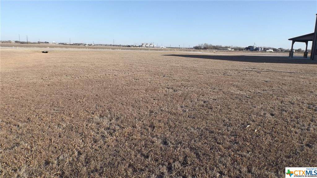 479 Beechcraft Lane - Photo 1