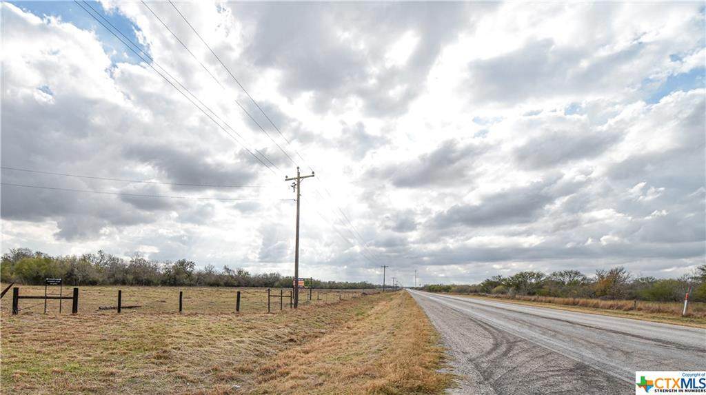000 Fm 447 - Photo 1