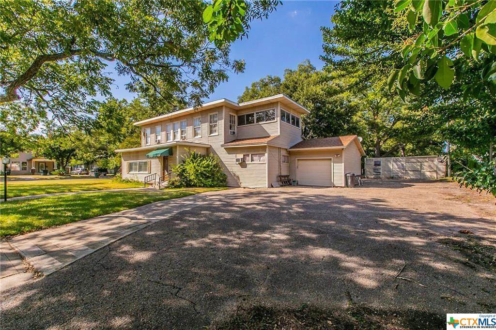 314 Downs Avenue - Photo 1