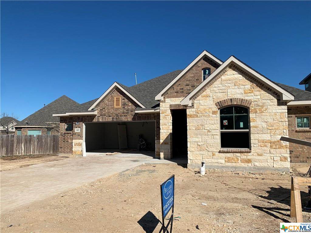 1402 Oaklawn Drive - Photo 1