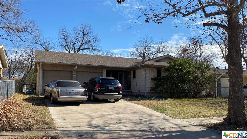 712 Stewart Street - Photo 1
