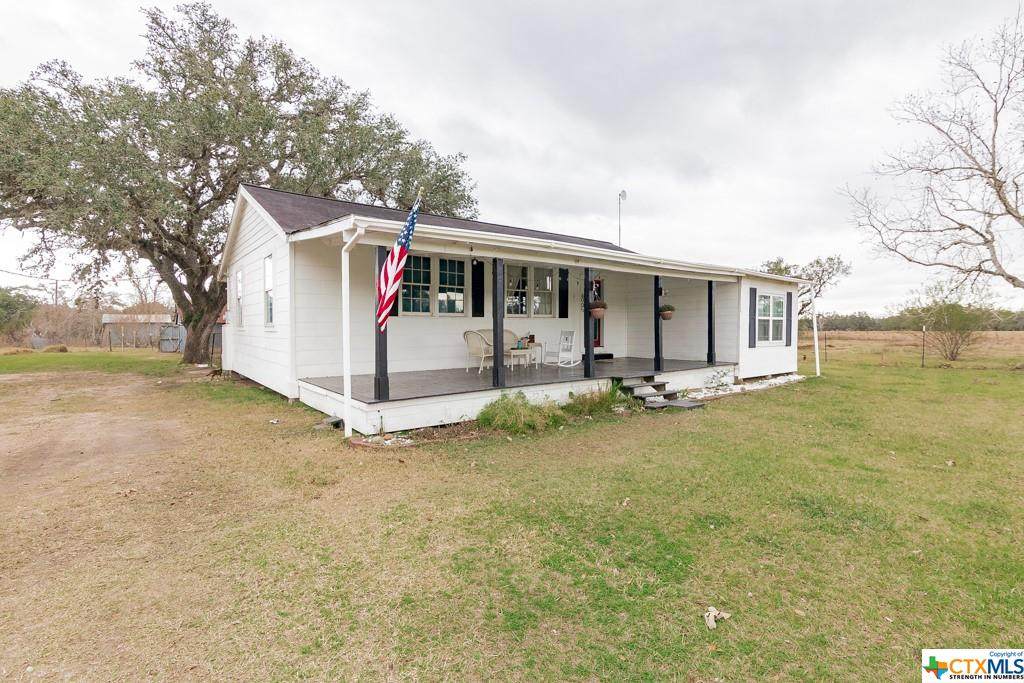 6005 Old Highway Road - Photo 1