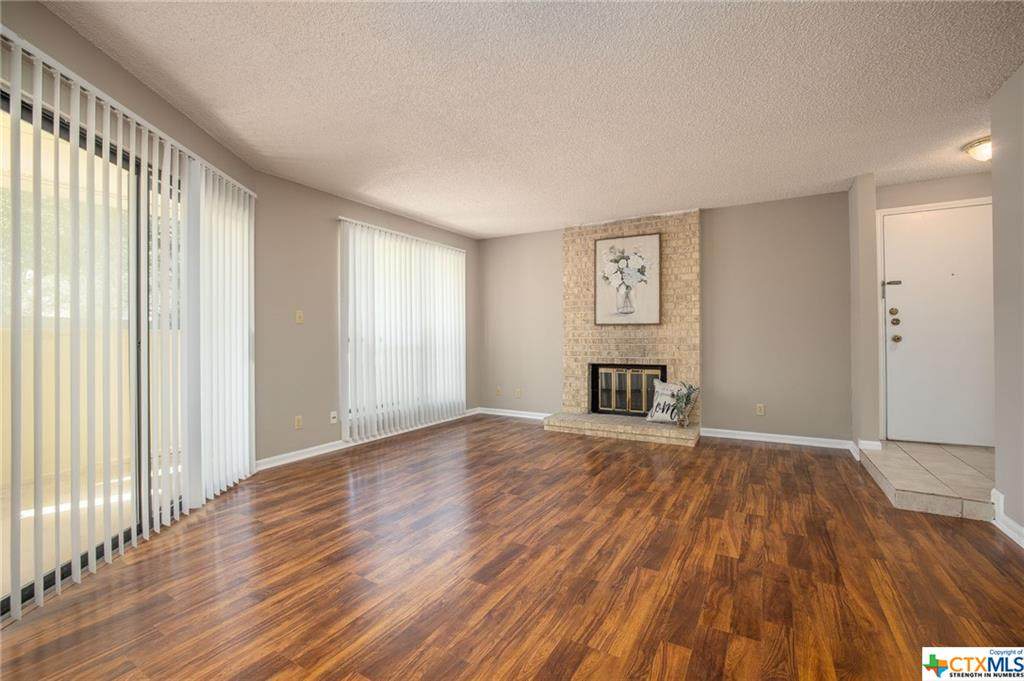 11843 Braesview - Photo 1