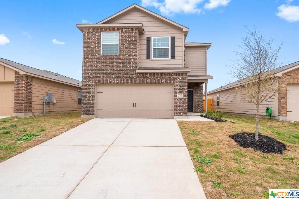 719 Wonderland Drive - Photo 1