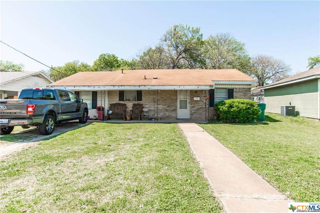 1210 Woodall Street - Photo 1