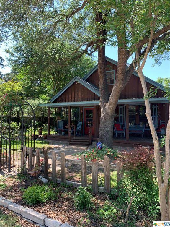 1060 Garden St - Photo 1