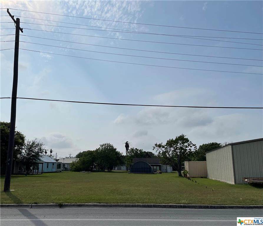 900+/- Margie Tewmey Street - Photo 1