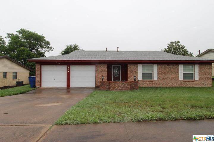 625 Manning Drive - Photo 1