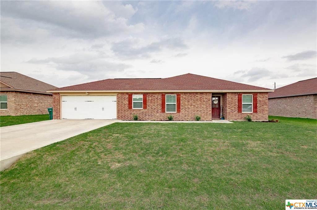 113 Blue Jay Loop - Photo 1