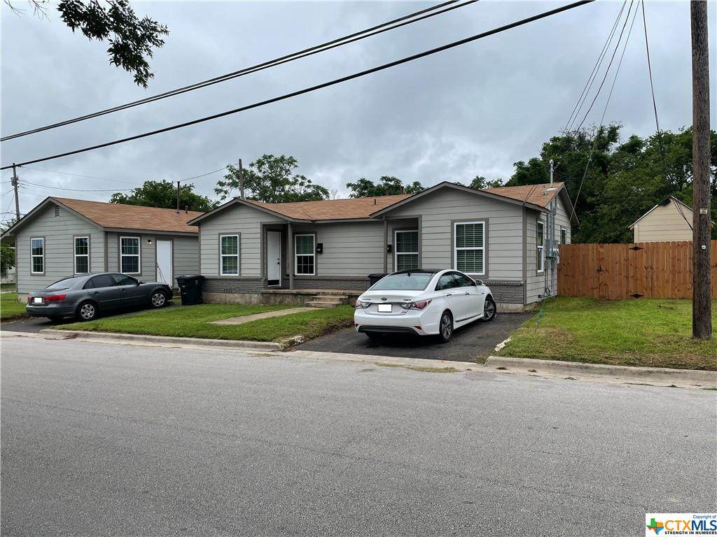 709 20th Street - Photo 1