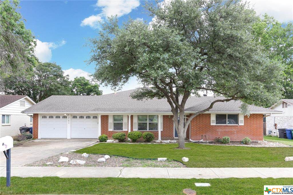 315 Trafalgar Road - Photo 1