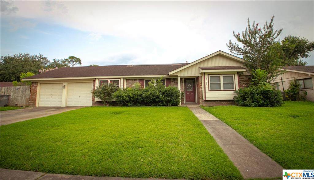 209 Longfellow - Photo 1