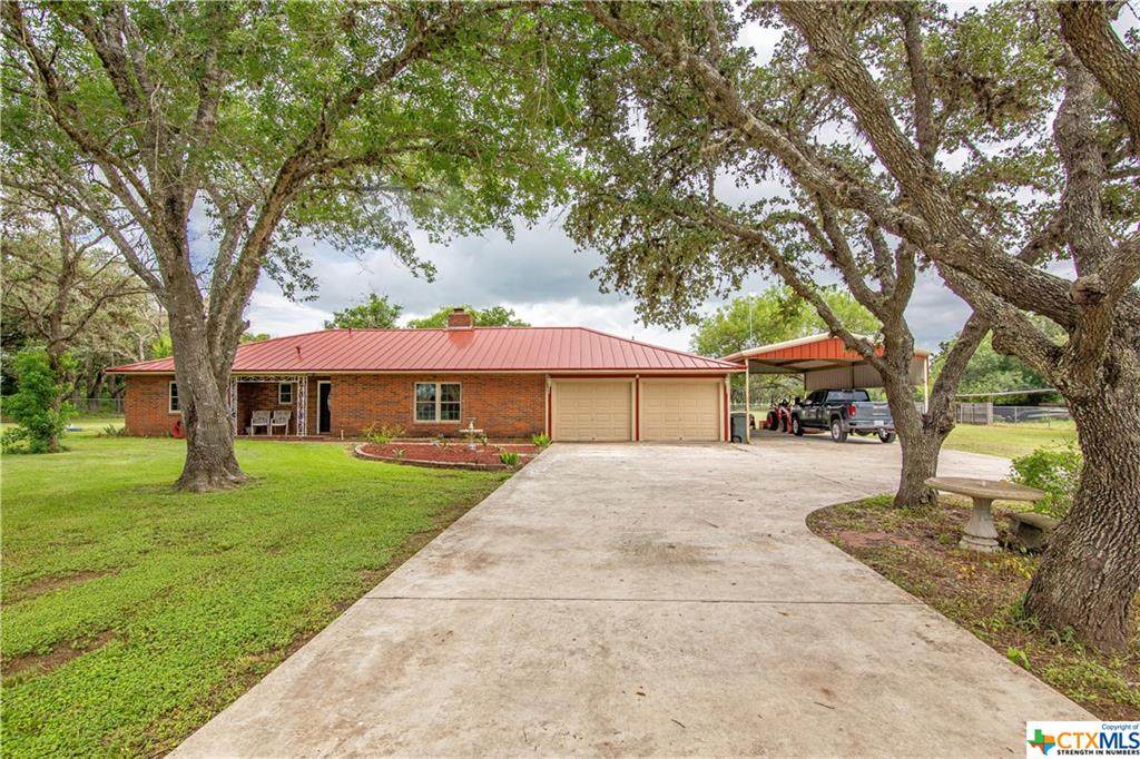 424 Woodsprite Road - Photo 1