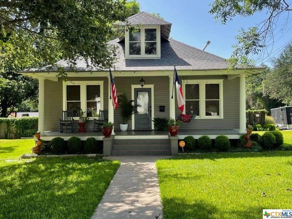 807 Washington Street - Photo 1