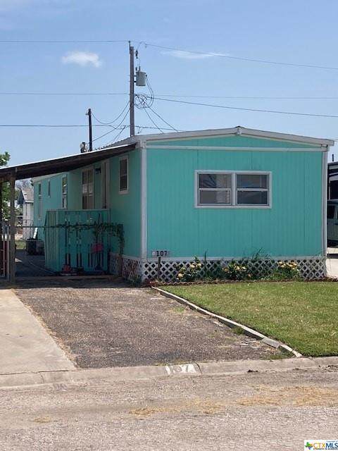 107 Freeman Ave - Photo 1