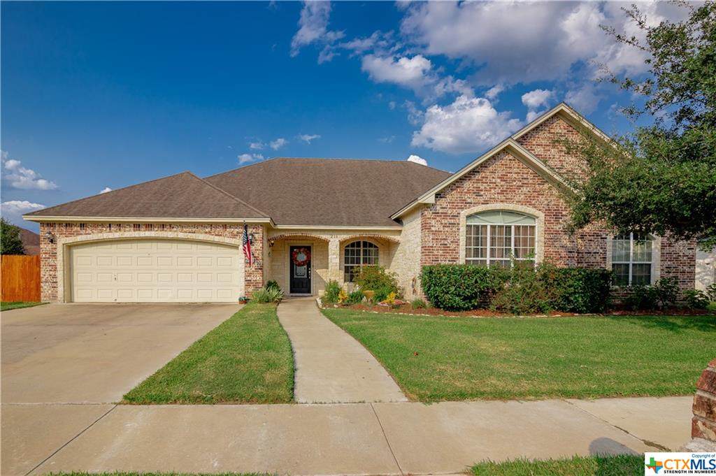 211 Iron Gate - Photo 1