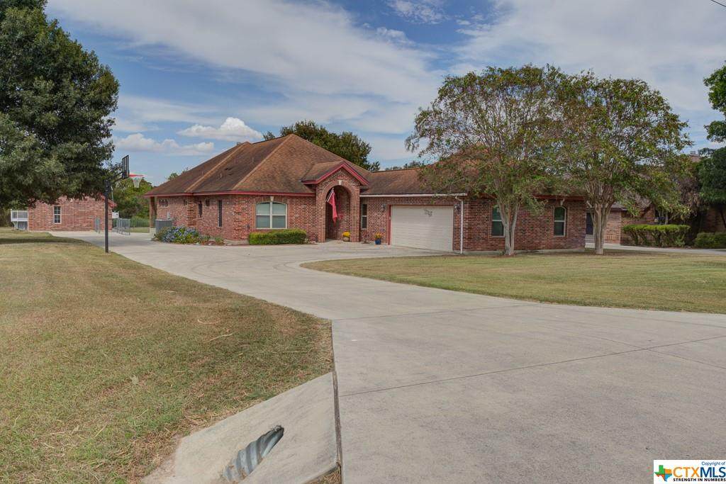335 Oak Springs Drive - Photo 1