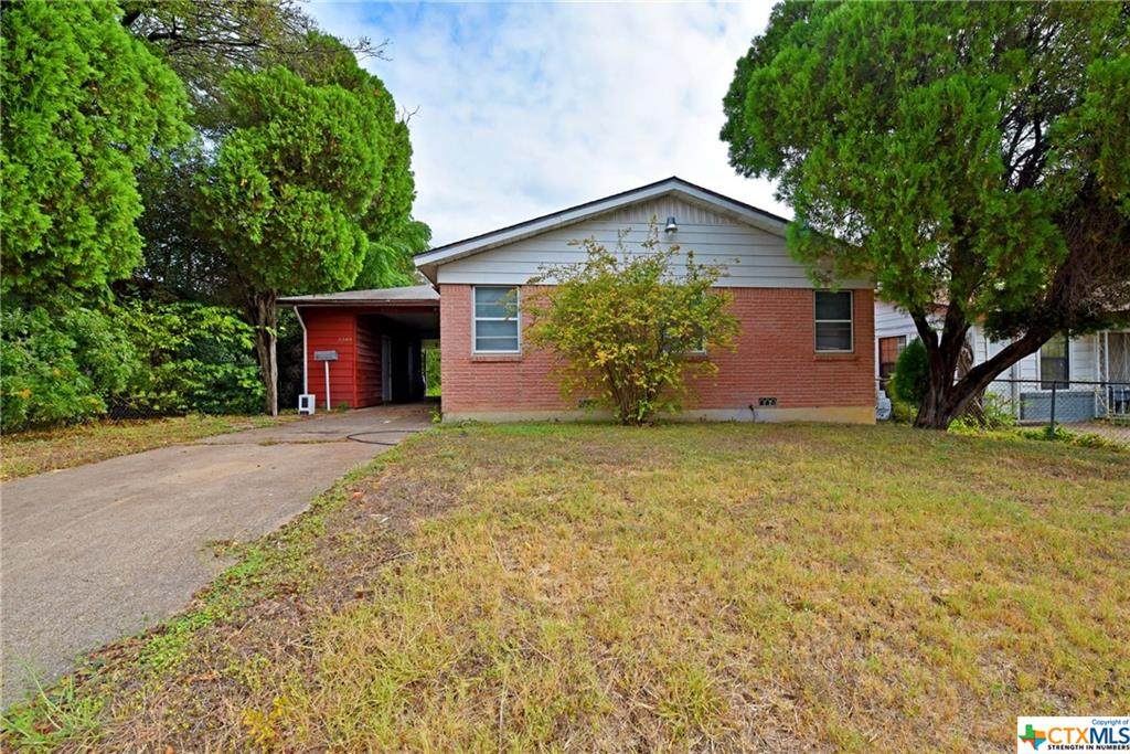 3209 Longview Drive - Photo 1