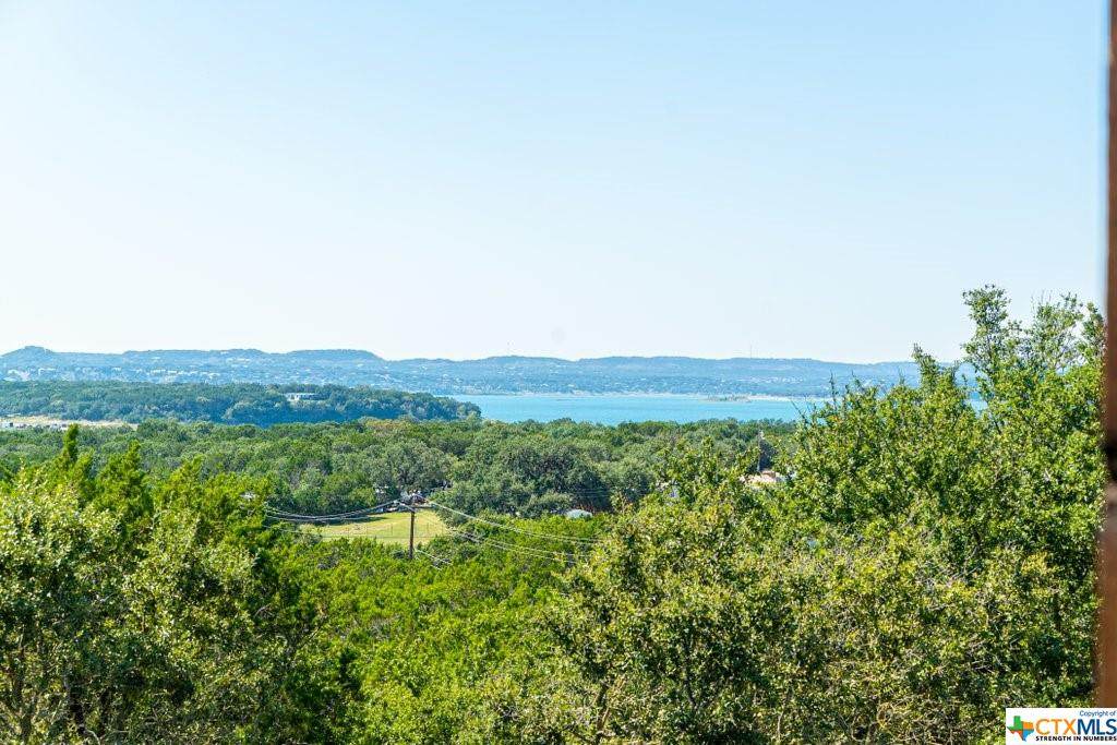 1488 Parkview Drive - Photo 1