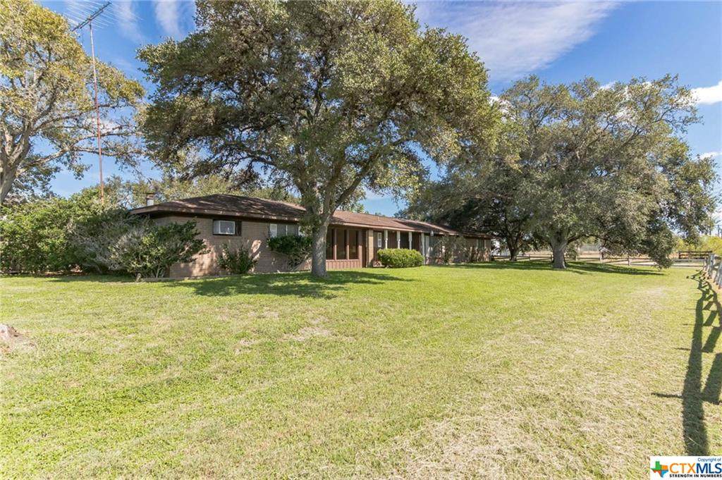 235 Lloyd Lane - Photo 1