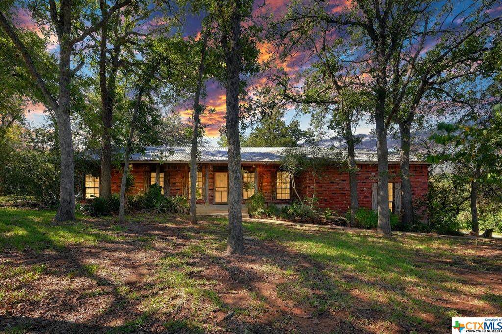 314 Powell Road - Photo 1