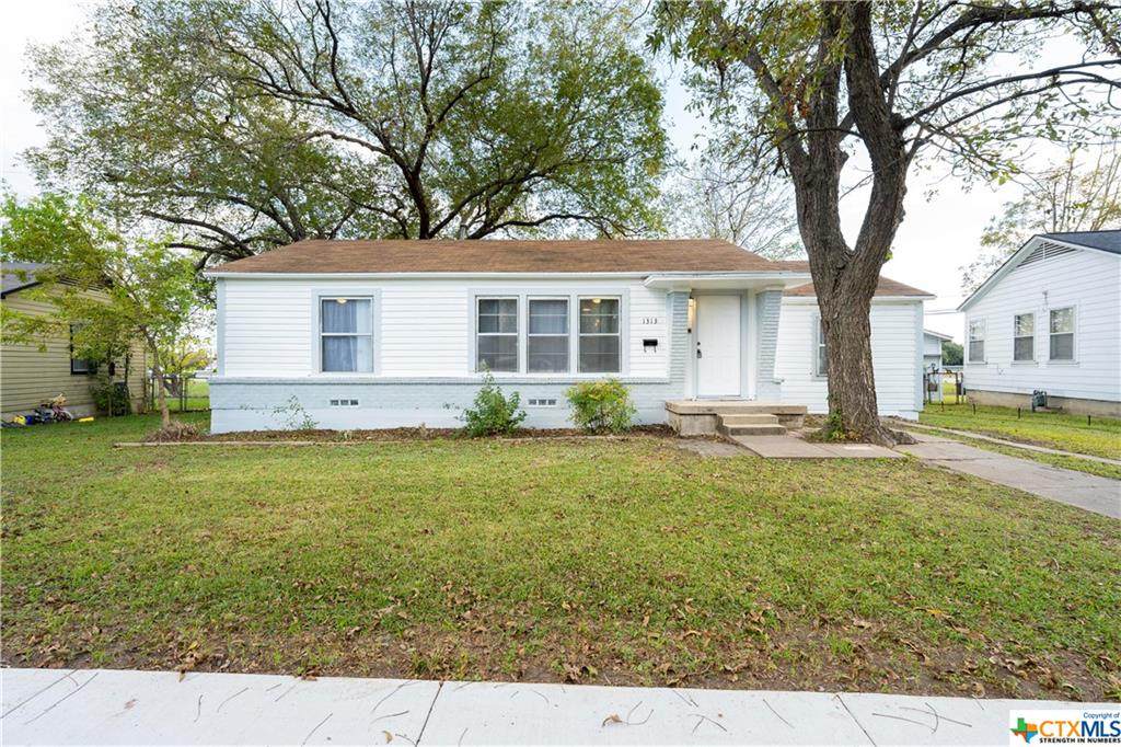 1313 Comay Street - Photo 1