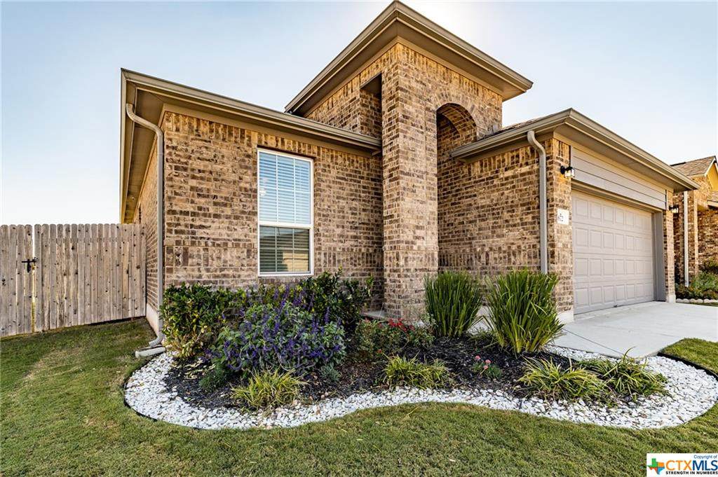 672 Blue Oak Boulevard - Photo 1
