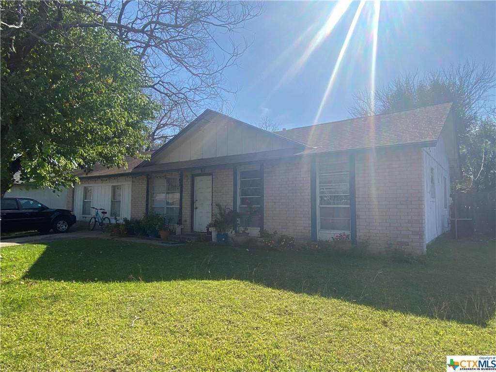305 Logan Street - Photo 1