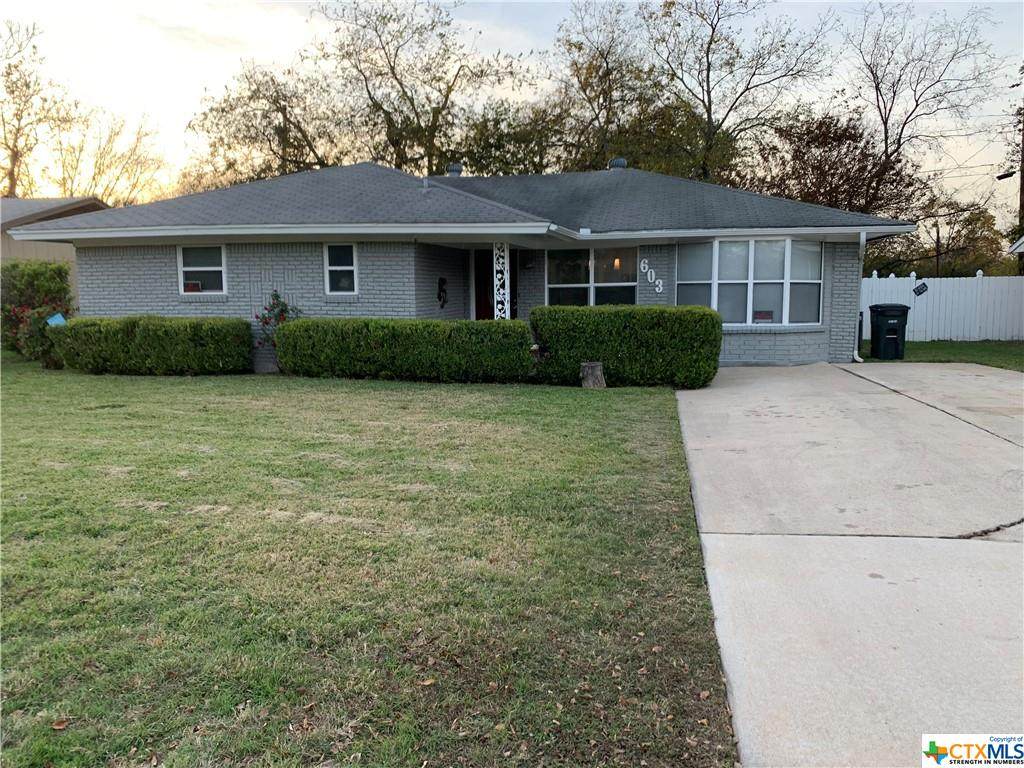 603 10th Street - Photo 1