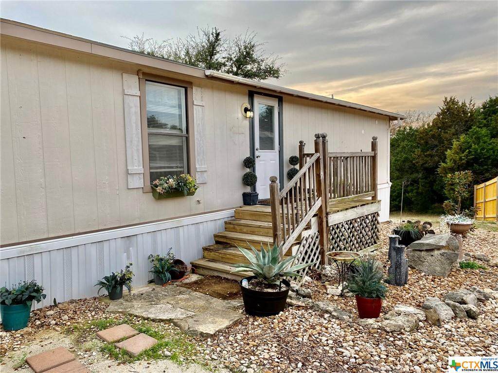 515 Regina Drive - Photo 1