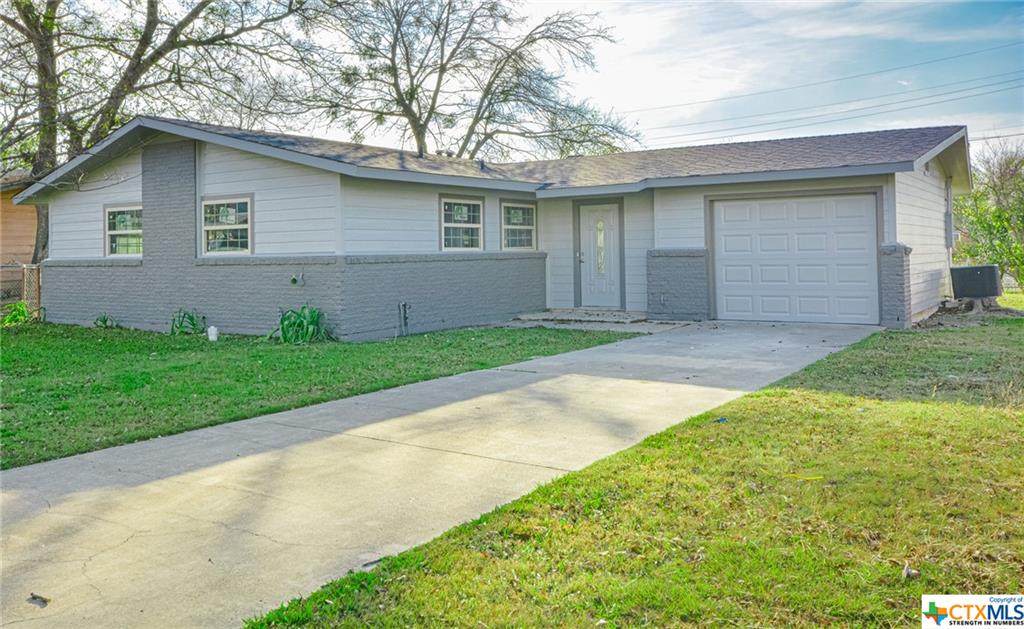 1515 Ferndale Drive - Photo 1