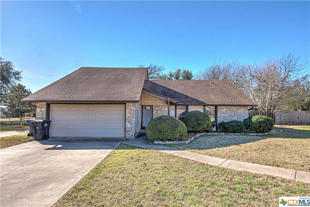 8813 Trailridge Drive - Photo 1