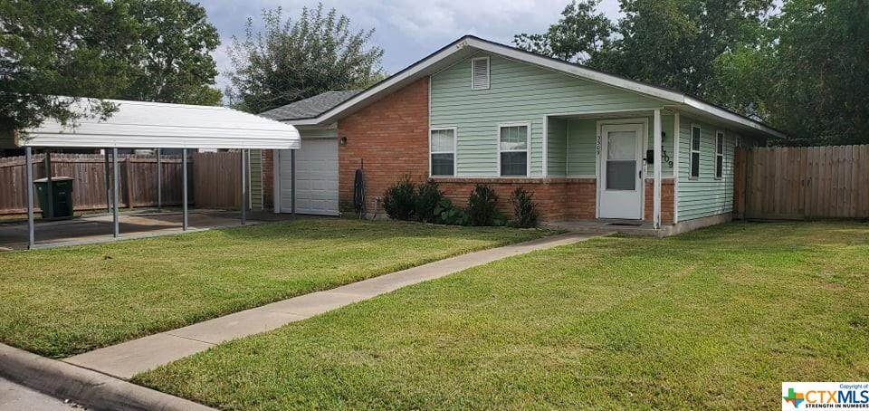 3309 Woodlawn Street - Photo 1