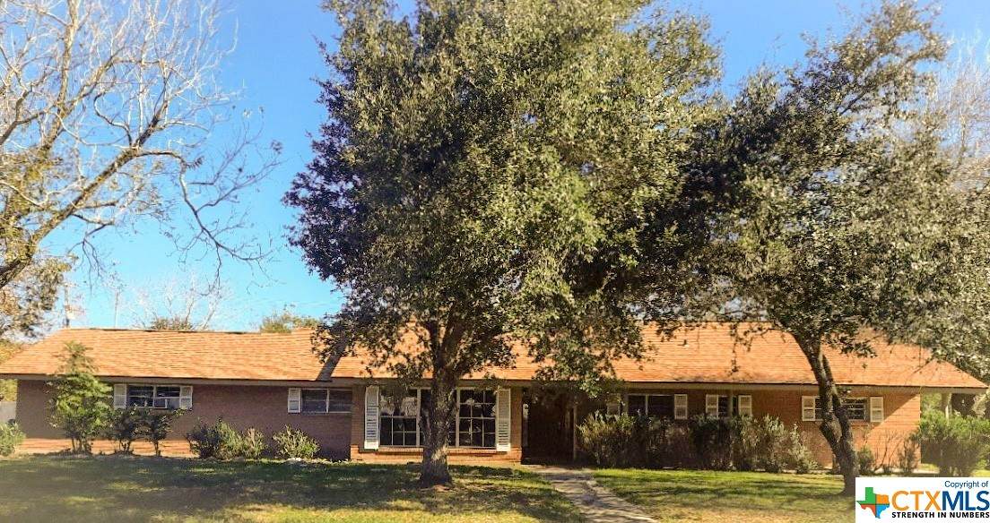 546 Brookhollow Drive - Photo 1
